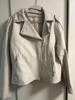 ホワイト ライダースジャケット 革ジャン 合成皮革