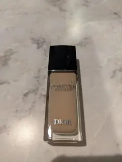 Dior FOREVER SKIN GLOW 2N　ディオール　ファンデ