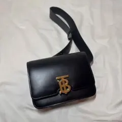 Burberry ブラックレザー ショルダーバッグ ※難あり