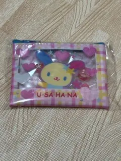 サンリオキャラクターズ　胸キュンメモリーズ　フラットポーチ　ウサハナ 新品