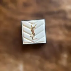 YSL オールアワーズ ハイパールミナイザー 02フェイスパウダー伊勢丹オンライのサムネイル