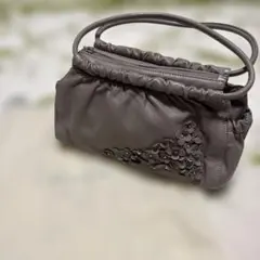 ANTEPRIMAグレージュ　 レザーハンドバッグ