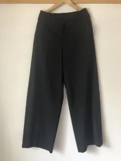 UNIQLO感動ワイドパンツ/丈長め