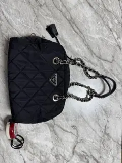 PRADA プラダ　キルティングナイロン　シルバーチェーン　ショルダーバッグのサムネイル