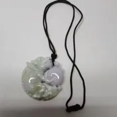 翡翠 貔貅チャーム 淡い緑と紫 - メルカリ
