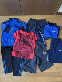 adidas ジャージセット Tシャツ　短パン　130 まとめ売り　青黒赤