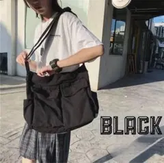 ショルダーバッグ ニュースペーパー メッセンジャー A4 黒 ブラック 大容量