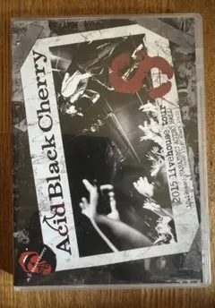 Acid Black Cherry／2015 S-エス-
