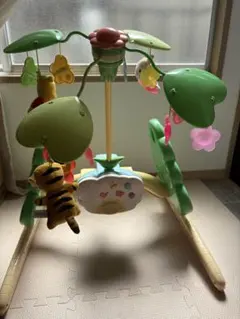 旧型プーメリー トミーの6WAYジムで赤ちゃんの成長にぴったり対応