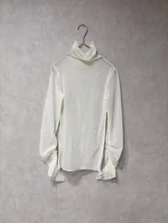 UNE MANSION ユヌマンション シアートップス タートル アイボリー