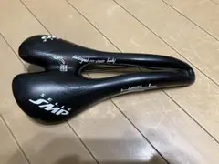 4*4様 【美品】SELLE SMP HELL（セラ SMP ヘル）サドル ブラのサムネイル