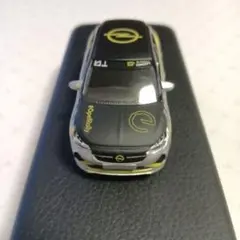 マジョレット Opel Corsa-e ミニカーのサムネイル