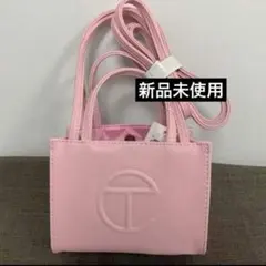 新品未使用　telfar ショルダーバッグ ピンクのサムネイル
