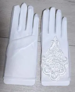 ウェディンググローブ 刺繍入り ホワイト