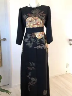 黒留袖リメイクロングワンピース　ドレス　花柄金駒刺繍 長袖　130㎝　丈詰め可