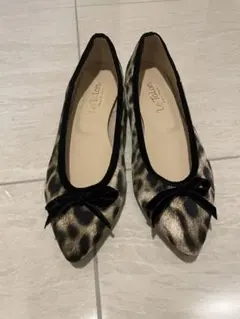 ヒョウ柄フラットシューズ リボン付き