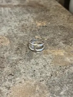 シルバー オープンリング モダンデザイン