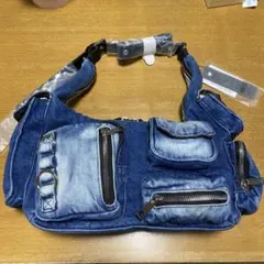 新品　タグ付き　マルチポケットデニムワンショルダー　ブルー系