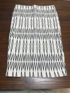 ZARAペンシルスカート28