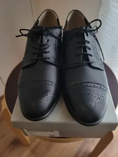 【新品】オデットエオディール メダリオンフラット23.5