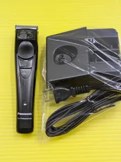 [中古再生品]PanasonicパワートリマーバリカンER-GP21充電器セットのサムネイル