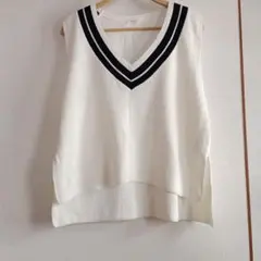 ニットベスト
