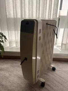 ホワイトオイルヒーター フィン型のサムネイル