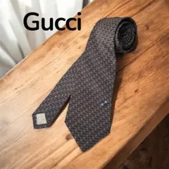 Gucci 幾何学模様 ネクタイ