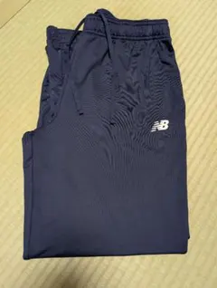 トレーニングパンツ