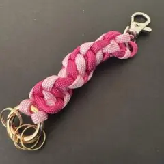 螺旋編み パラコード キーホルダー DNAノット ピンク 丈夫