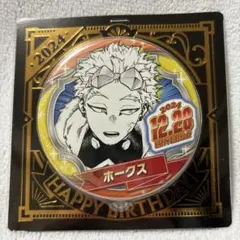 【7858】ヒロアカ ジャンショ バースデイ缶バッジ ホークス 2024