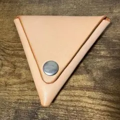 ベージュレザー三角形コインケース