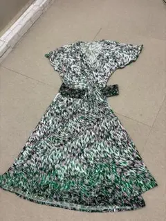 （L03435）EGERIE 総柄　グリーン　半袖　ワンピース　フランス製