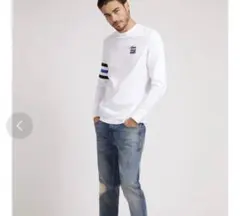 GUESS 長袖シャツ チュニルロゴ 81プリント⭐︎