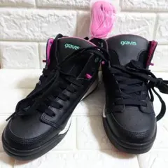 【新品 未使用 タグ付き】gravis ハイカット スニーカー 22.5㎝のサムネイル
