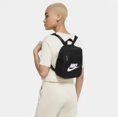 NIKE ミニリュック ブラックのサムネイル