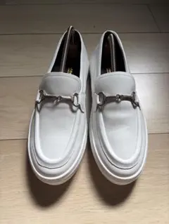 【新品】around the shoes 靴　ローファーのサムネイル
