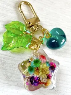 シマエナガ❁⃘*.゜レジンチャーム ドライフラワーminiセット✿ シマエナガ❁⃘*.゜レジンチャームmini ドライフラワーセット - メルカリ