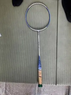 YONEX GR 4000 バドミントンラケット