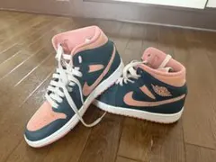 Nikeのサムネイル