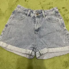 デニムショートパンツ