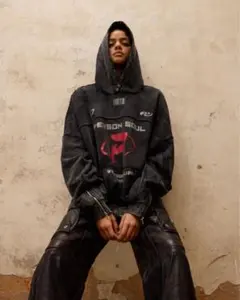 2025年最新】Persons パーカーの人気アイテム - メルカリ