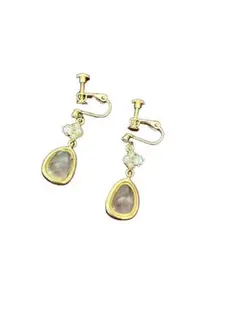 Item thumbnail for item dd435f25-8693-42e9-9743-073b2a846daf