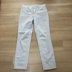 刺繍キャラクター付きホワイトパンツ