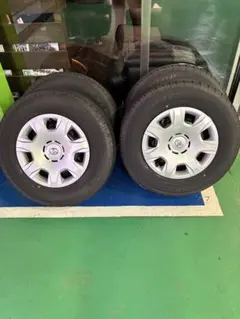 トヨタ ハイエース 9型 200系 純正タイヤホイール 新車外し 引き取り