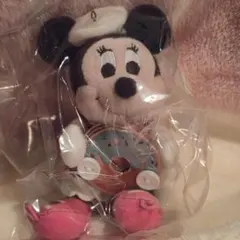 今日発送4/9　ディズニーパルパルーザ　ぬいぐるみチャーム　ミニー