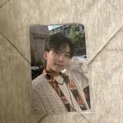 セブチ SEVENTEEN ジョンハン サイン入りトレカ SVT 2025年最新】seventeen ジョンハン サインの人気アイテム - メルカリ