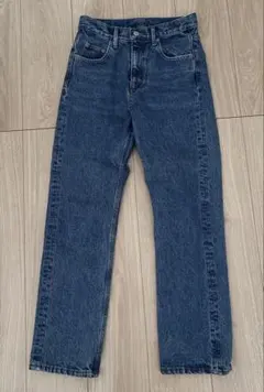 Item thumbnail for item 7e8dc070-7e2b-45b8-a605-b4b8a094ed90