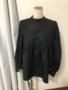 ボリュームスリーブタートルAラインチュニックブラウス