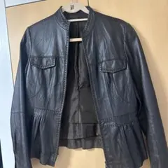 ブラックレザージャケット ペプラムスタイル